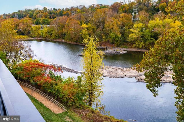 4586 RIVERSIDE WAY, Philadelphia, PA 19127