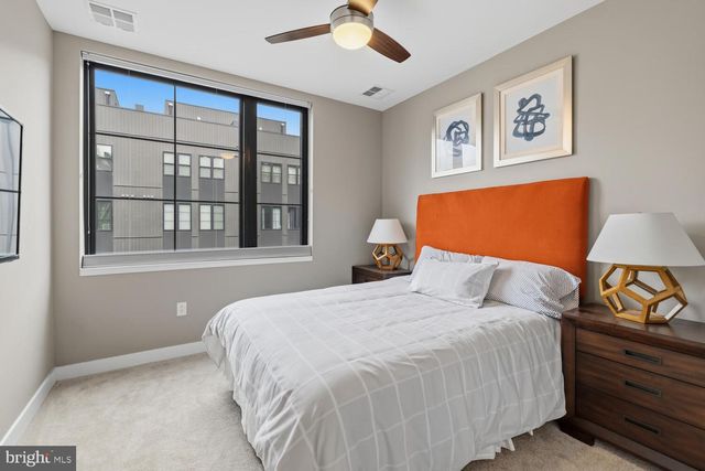 4586 RIVERSIDE WAY, Philadelphia, PA 19127