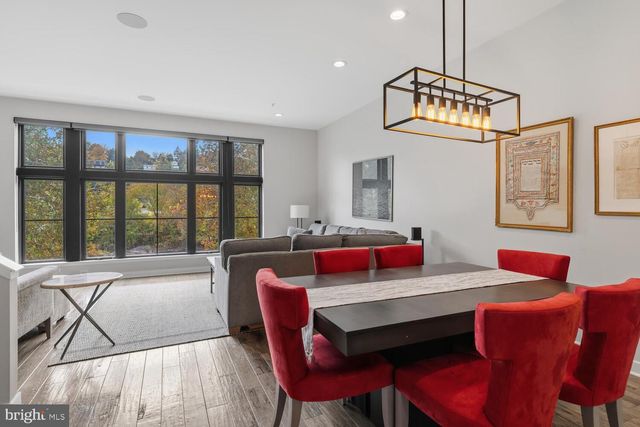 4586 RIVERSIDE WAY, Philadelphia, PA 19127