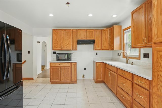 1238 Lakeview Avenue, Whiting, IN 46394