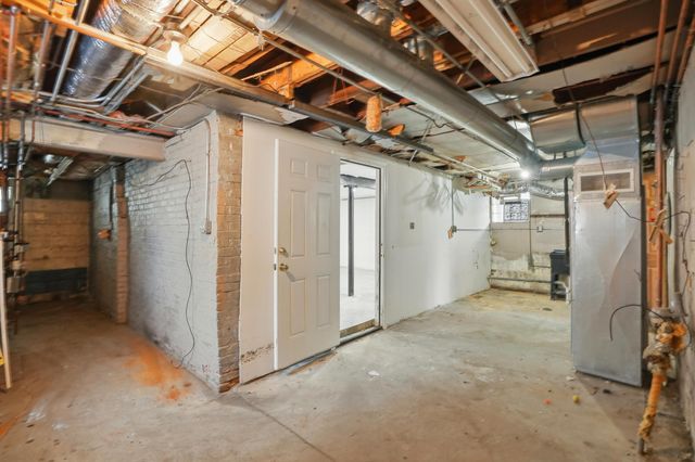 1238 Lakeview Avenue, Whiting, IN 46394