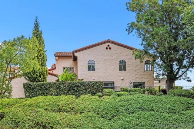 701 Concerto Gln, Escondido, CA 92025