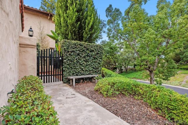 701 Concerto Gln, Escondido, CA 92025