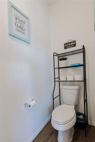 504 N Thunderstorm Ave, Lockhart, TX 78644
