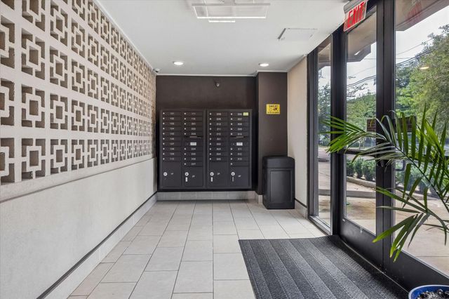 4819 Caroline Street 104, Houston, TX 77004