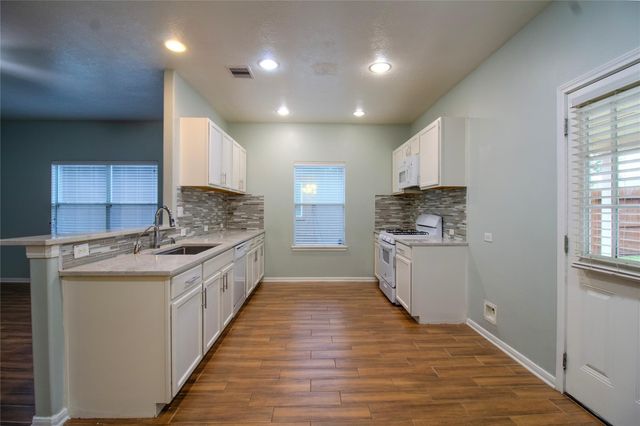 11418 Northam Drive, Tomball, TX 77375