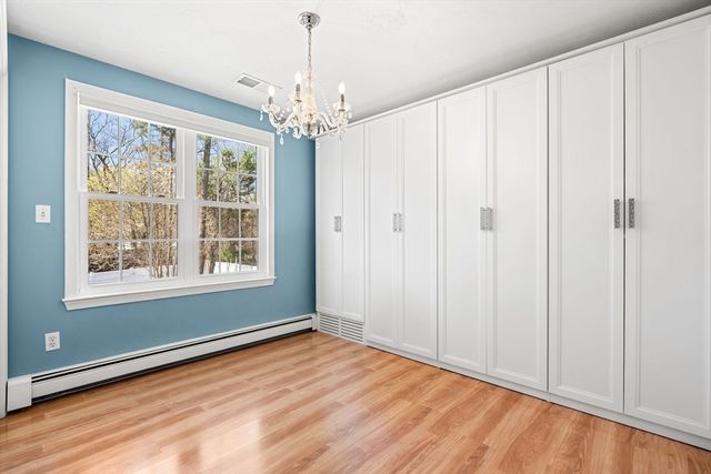 53 Mansfield St, Weymouth, MA 02190