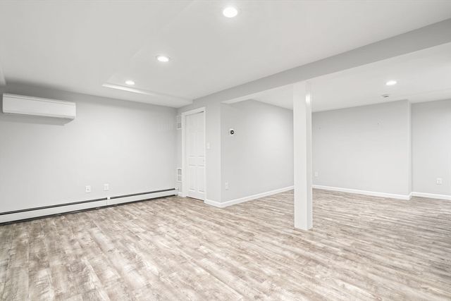 53 Mansfield St, Weymouth, MA 02190