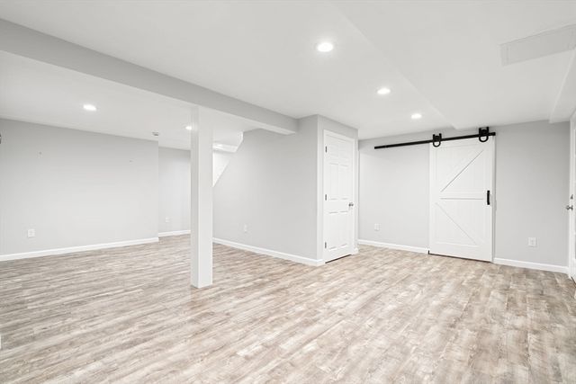 53 Mansfield St, Weymouth, MA 02190