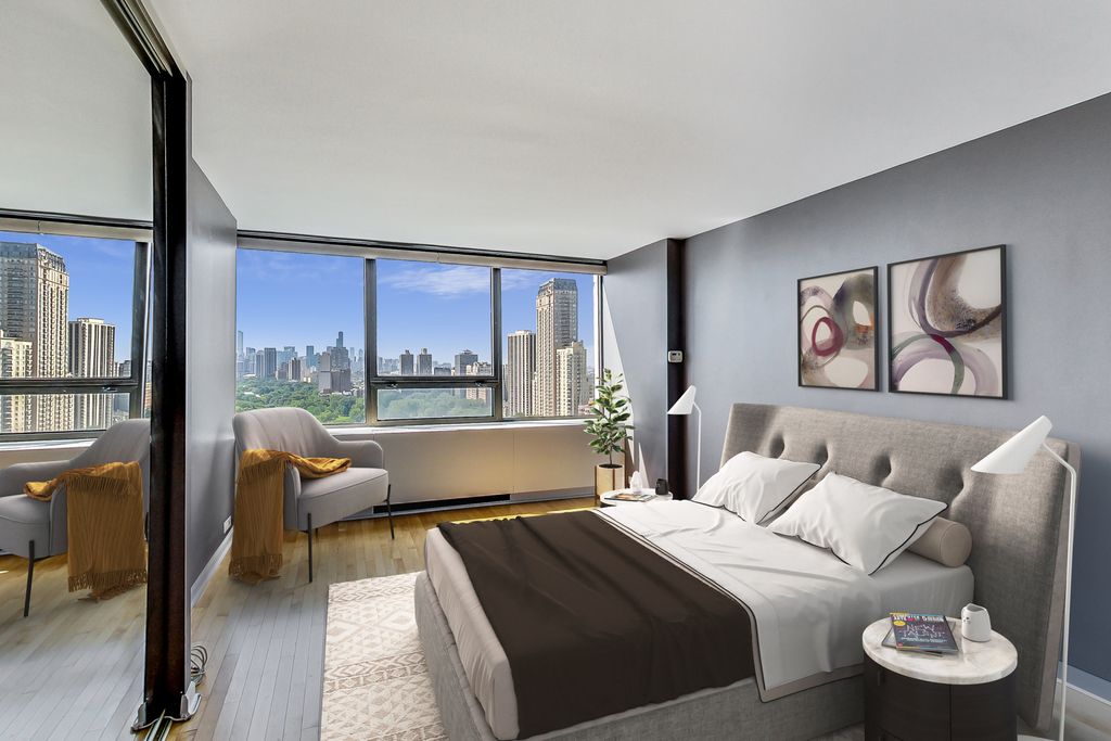 Image 9 of property listing at 2800 N Lake Shore Drive 2414, Chicago, IL 60657
