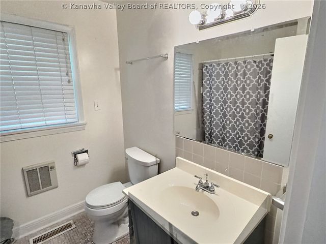 729 Chappell Road, Charleston, WV 25304