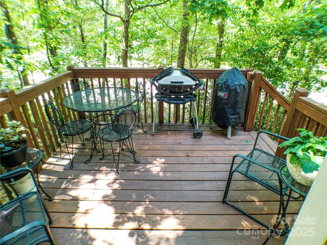 355 Sardis Alt Road N, Charlotte, NC 28270