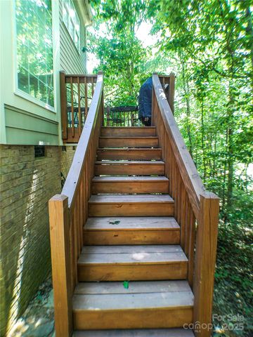 355 Sardis Alt Road N, Charlotte, NC 28270