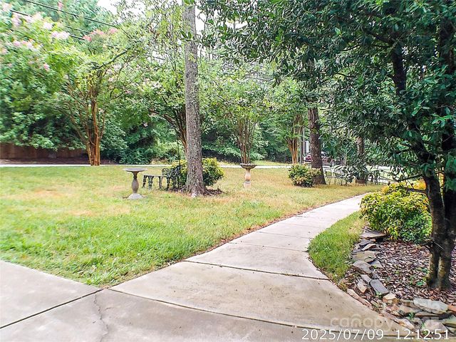 355 Sardis Alt Road N, Charlotte, NC 28270