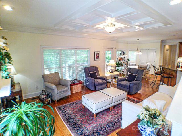 355 Sardis Alt Road N, Charlotte, NC 28270