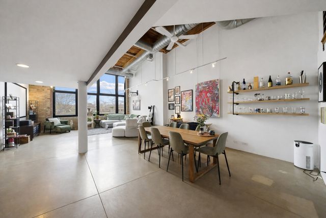 407 N Elizabeth Street 101B, Chicago, IL 60642