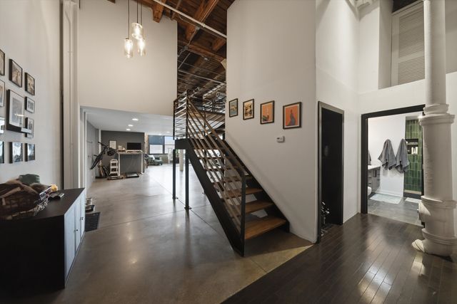 407 N Elizabeth Street 101B, Chicago, IL 60642