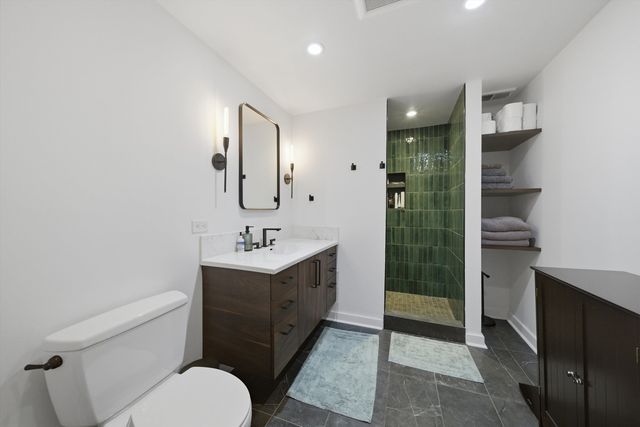 407 N Elizabeth Street 101B, Chicago, IL 60642