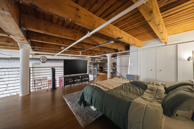 407 N Elizabeth Street 101B, Chicago, IL 60642