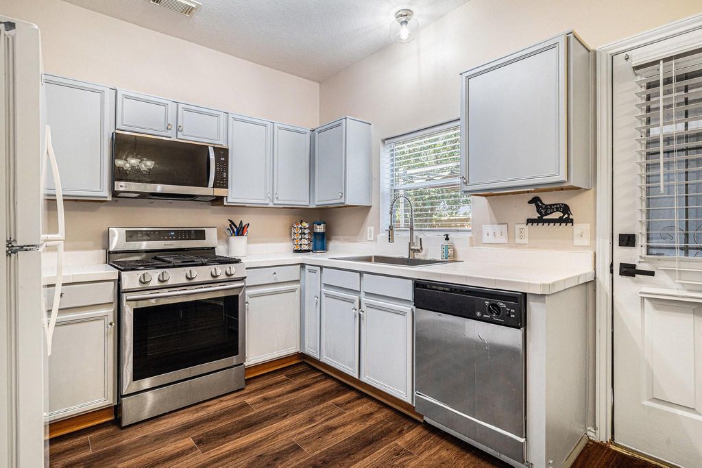 23644 Wildwood Green Way, Spring, TX 77373