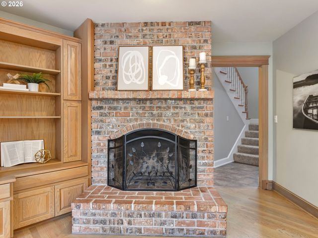 16635 Se SUNRIDGE Ln, Milwaukie, OR 97267