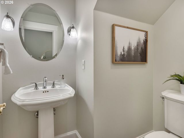 16635 Se SUNRIDGE Ln, Milwaukie, OR 97267