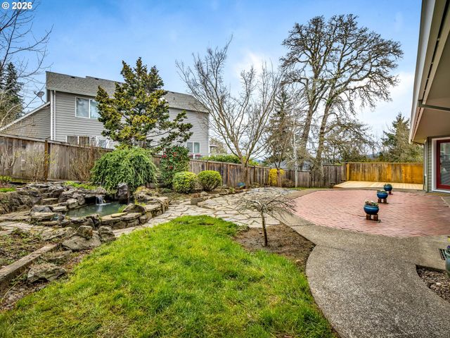 16635 Se SUNRIDGE Ln, Milwaukie, OR 97267