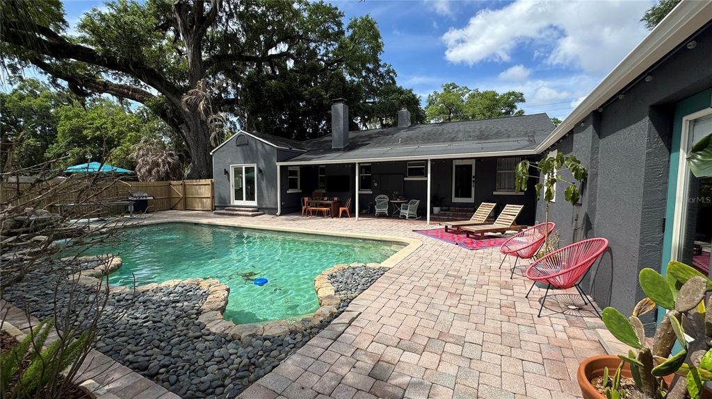 Image 36 of property listing at 795 30TH STREET, Orlando, FL 32805