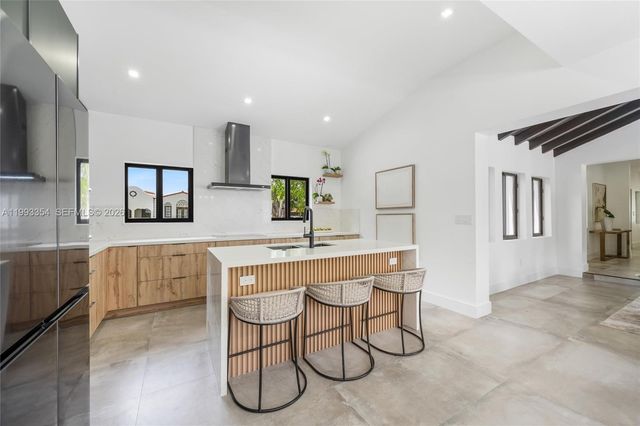 1207 Columbus Blvd, Coral Gables, FL 33134