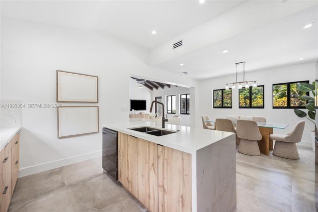 1207 Columbus Blvd, Coral Gables, FL 33134