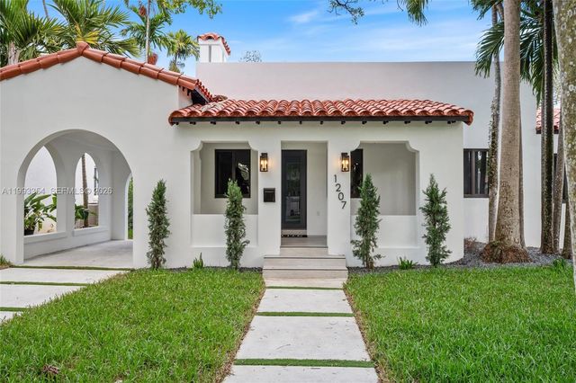 1207 Columbus Blvd, Coral Gables, FL 33134