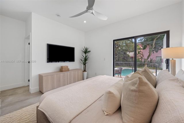 1207 Columbus Blvd, Coral Gables, FL 33134