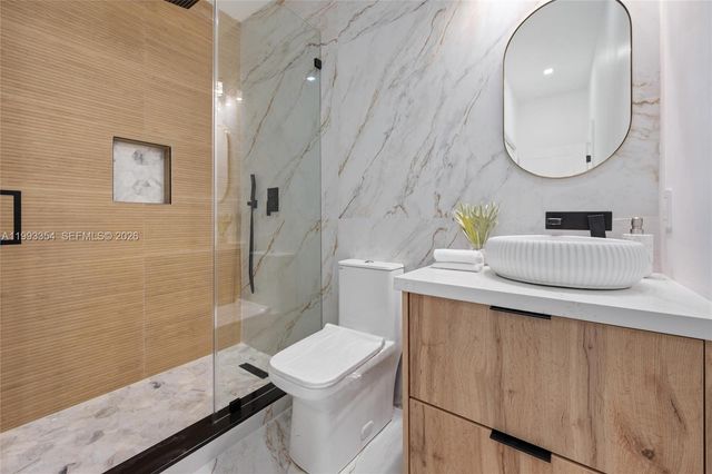 1207 Columbus Blvd, Coral Gables, FL 33134