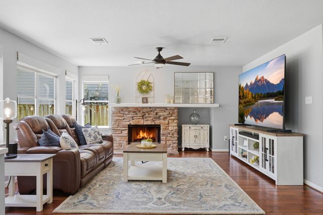 106 Autumn Branch Drive, The Woodlands, TX 77382