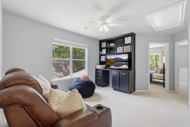 106 Autumn Branch Drive, The Woodlands, TX 77382