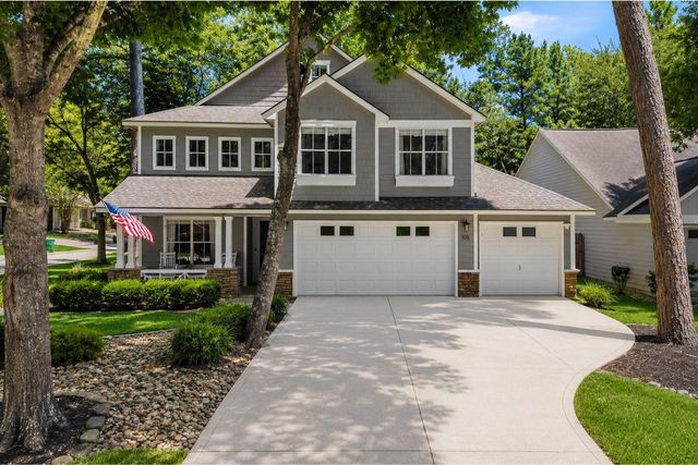 106 Autumn Branch Drive, The Woodlands, TX 77382