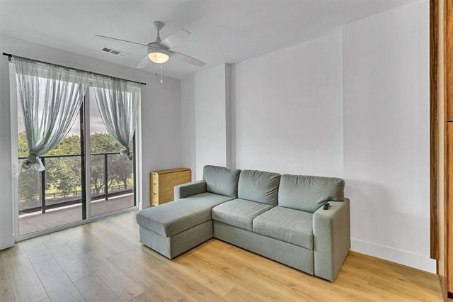 1701 Simond Ave 226, Austin, TX 78723