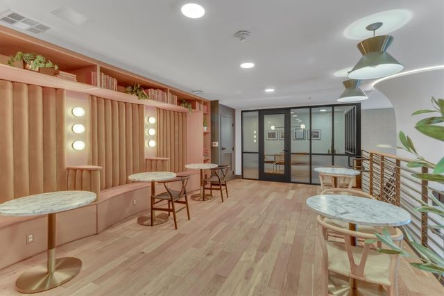 1701 Simond Ave 226, Austin, TX 78723