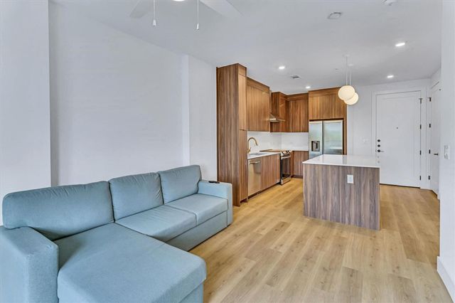 1701 Simond Ave 226, Austin, TX 78723