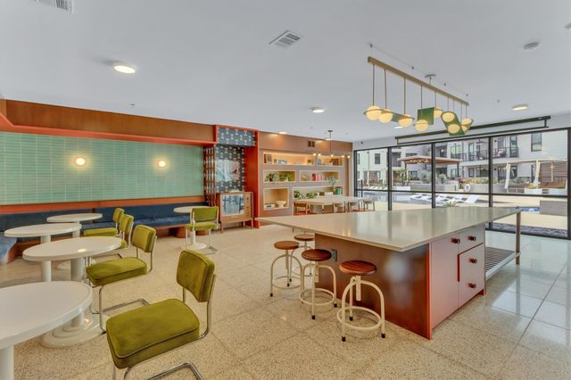 1701 Simond Ave 226, Austin, TX 78723