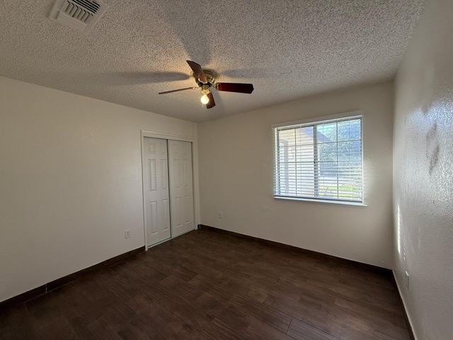 5035 E Belgravia Avenue, Fresno, CA 93725