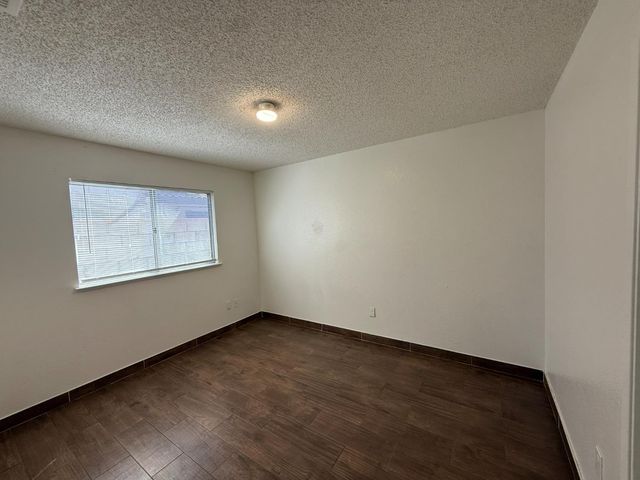 5035 E Belgravia Avenue, Fresno, CA 93725