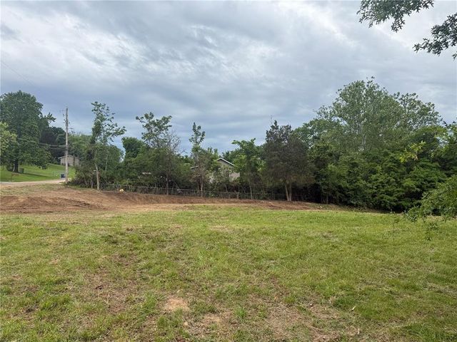 1 Eastview Drive, Fenton, MO 63026