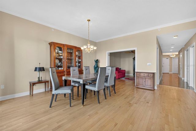 288 BEACH DRIVE NE 4B, St Petersburg, FL 33701