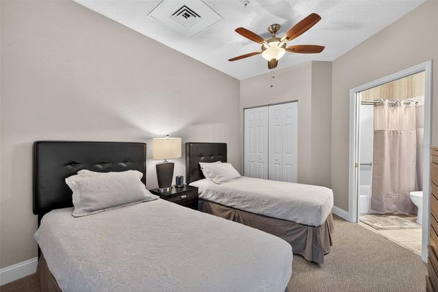 288 BEACH DRIVE NE 4B, St Petersburg, FL 33701