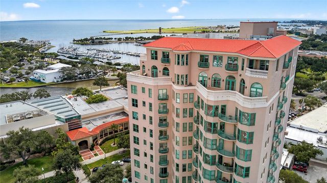 288 BEACH DRIVE NE 4B, St Petersburg, FL 33701