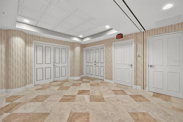 288 BEACH DRIVE NE 4B, St Petersburg, FL 33701