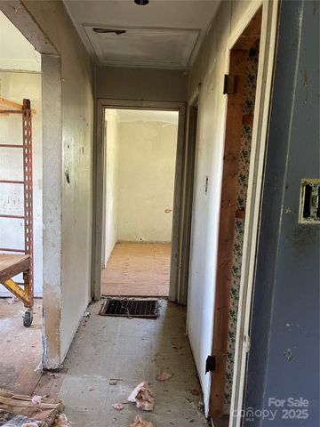 5735 Fallston Road, Lawndale, NC 28090