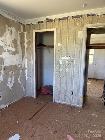 5735 Fallston Road, Lawndale, NC 28090