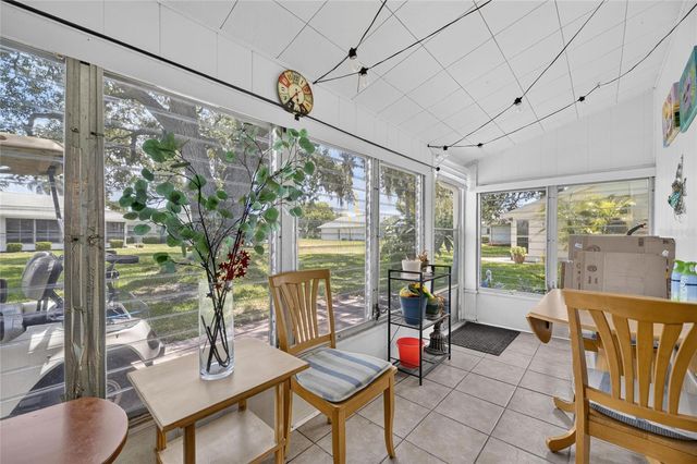 402 DORCHESTER PLACE 31, Sun City Center, FL 33573